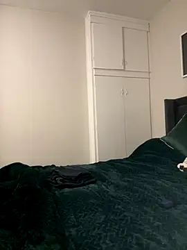 Snapshot of CheekyChelseaX chatting on November 13, 7:24 pm CheekyChelseaX online show from November 13, 7:24 pm