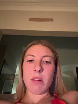 Snapshot of CheekyChelseaX chatting on November 24, 7:13 pm CheekyChelseaX online show from November 24, 7:13 pm