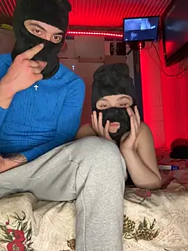 420boy   online show from March 25, 9:21 pm