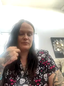 sinfful-secrets online show from September 15, 8:09 pm