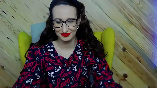 Snapshot of LysAd chatting on February 16, 4:47 pm LysAd online show from February 16, 4:47 pm