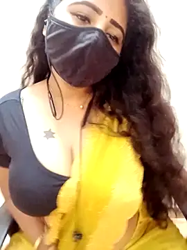 Snapshot of tamil_Vennila chatting on December 14, 10:53 am tamil Vennila online show from December 14, 10:53 am