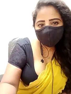 Snapshot of tamil_Vennila chatting on December 15, 7:18 pm tamil Vennila online show from December 15, 7:18 pm