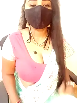 Snapshot of tamil_Vennila chatting on January 6, 7:34 am tamil Vennila online show from January 6, 7:34 am