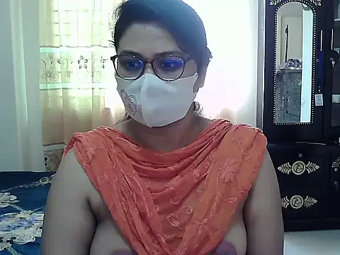 Snapshot of Elena_cruz5 chatting on October 8, 9:51 am Elena cruz5 online show from October 8, 9:51 am