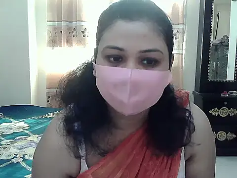 Snapshot of Elena_cruz5 chatting on October 22, 2:56 am Elena cruz5 online show from October 22, 2:56 am