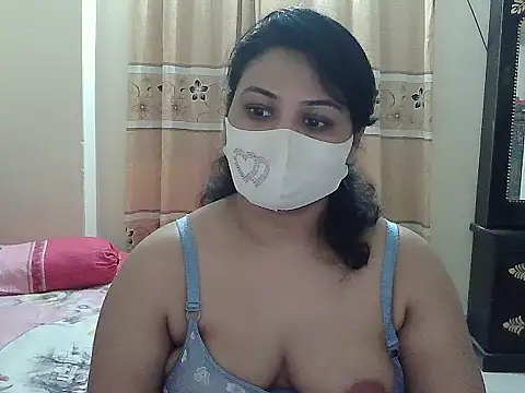 Snapshot of Elena_cruz5 chatting on November 4, 5:12 pm Elena cruz5 online show from November 4, 5:12 pm