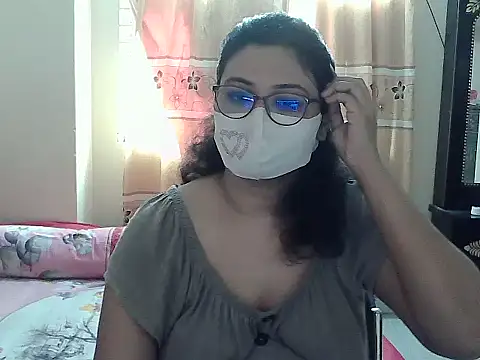 Snapshot of Elena_cruz5 chatting on November 7, 12:43 am Elena cruz5 online show from November 7, 12:43 am