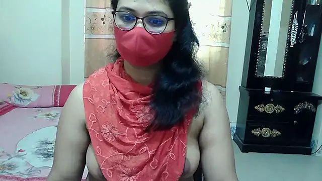 Snapshot of Elena_cruz5 chatting on November 27, 12:56 am Elena cruz5 online show from November 27, 12:56 am