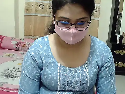 Snapshot of Elena_cruz5 chatting on November 29, 5:49 pm Elena cruz5 online show from November 29, 5:49 pm