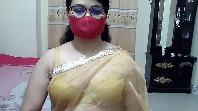 Snapshot of Elena_cruz5 chatting on December 4, 11:13 pm Elena cruz5 online show from December 4, 11:13 pm