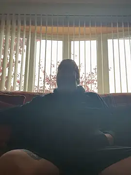 Stephanie1984 online show from October 29, 11:56 am