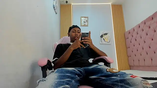 Jax Maliq online show from October 11, 2:33 am