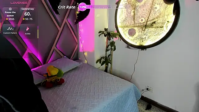 Snapshot of Miaa_Rosse chatting on October 22, 12:27 pm Miaa Rosse online show from October 22, 12:27 pm