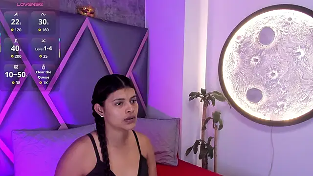 Snapshot of Miaa_Rosse chatting on November 20, 11:32 am Miaa Rosse online show from November 20, 11:32 am