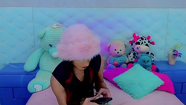 hanna sweett34 online show from October 29, 10:33 pm