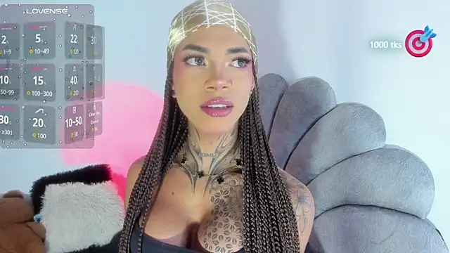 michell danna online show from December 18, 9:54 pm