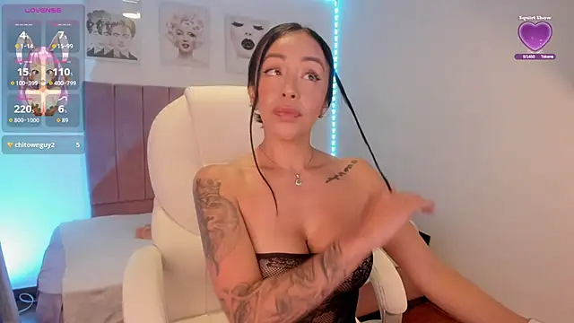 MarianaSandoval27 online show from November 19, 2:39 pm