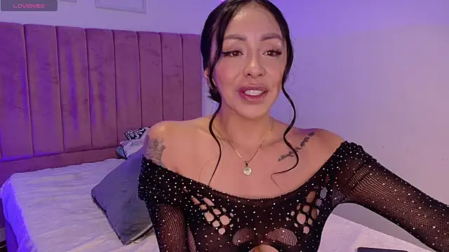 Snapshot of MarianaSandoval27 chatting on May 30, 2:47 pm MarianaSandoval27 online show from May 30, 2:47 pm