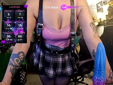 Snapshot of R4inbowK1tty chatting on February 7, 5:33 am R4inbowK1tty online show from February 7, 5:33 am