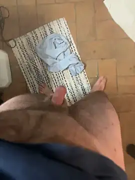 Snapshot of lululul123 chatting on November 28, 11:29 pm lululul123 online show from November 28, 11:29 pm