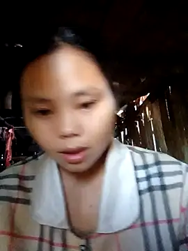 Snapshot of omiu-baby chatting on October 10, 12:31 am omiu-baby online show from October 10, 12:31 am