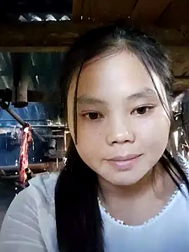 Snapshot of omiu-baby chatting on October 17, 2:15 am omiu-baby online show from October 17, 2:15 am