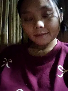 Snapshot of omiu-baby chatting on October 22, 1:11 pm omiu-baby online show from October 22, 1:11 pm