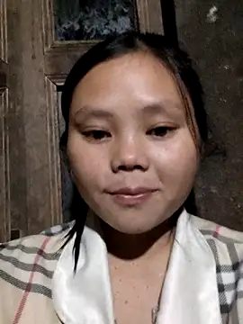 Snapshot of omiu-baby chatting on November 17, 11:49 am omiu-baby online show from November 17, 11:49 am