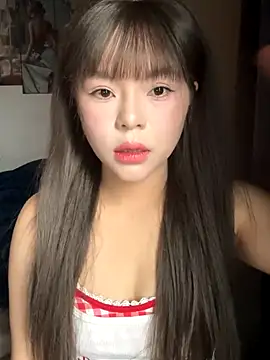 Snapshot of SarahBeii chatting on November 13, 3:38 am SarahBeii online show from November 13, 3:38 am