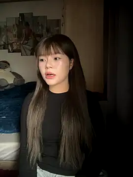 Snapshot of SarahBeii chatting on November 16, 3:23 am SarahBeii online show from November 16, 3:23 am