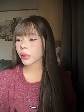 Snapshot of SarahBeii chatting on December 3, 3:36 am SarahBeii online show from December 3, 3:36 am