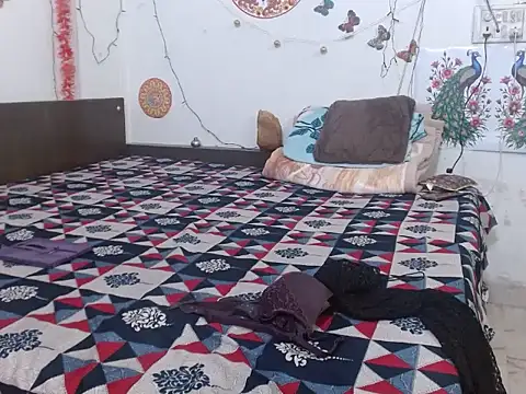 first night online show from November 15, 9:28 am