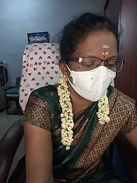 umashreetamil online show from May 20, 2:23 pm