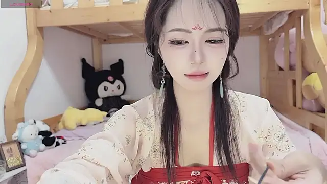 Sue101010 online show from October 17, 11:57 am