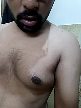 Snapshot of hairy-guy1 chatting on September 16, 4:46 am hairy-guy1 online show from September 16, 4:46 am
