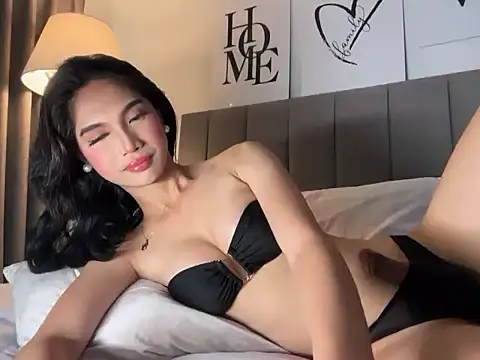 yourladycess  online show from March 6, 4:53 am