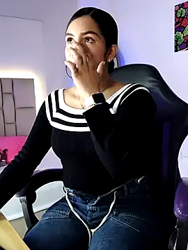 laura  carmona online show from September 24, 12:08 pm