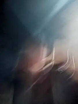 simi-lucy online show from January 7, 11:29 pm