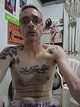 dinho carioca online show from April 14, 10:43 am