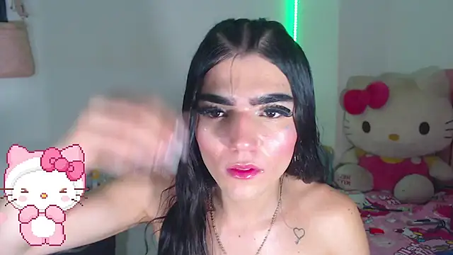 valentinat fun online show from November 16, 3:45 am