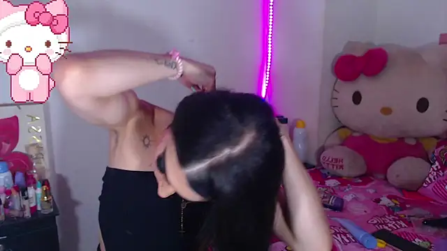 valentinat fun online show from November 18, 11:48 pm