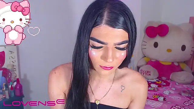 valentinat fun online show from November 20, 5:40 am