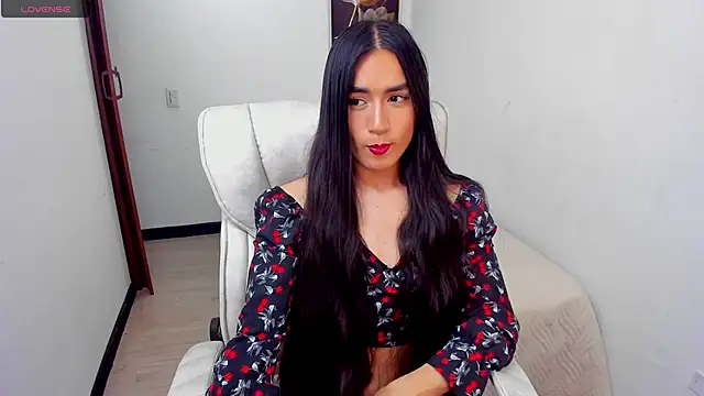 alexia dusan online show from October 8, 10:18 pm