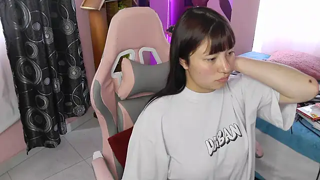 Zulema R1 online show from March 13, 9:32 pm