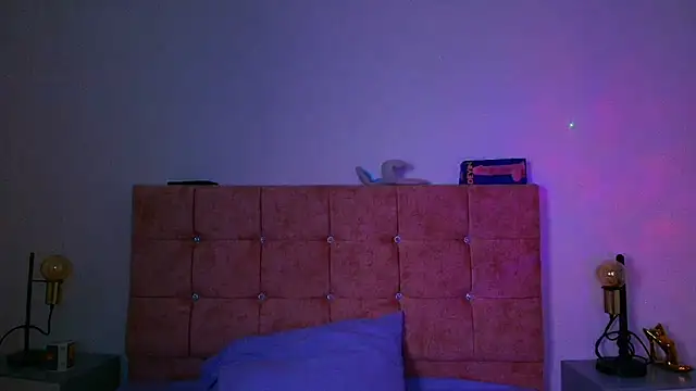 Ares Alpha online show from October 16, 7:37 pm