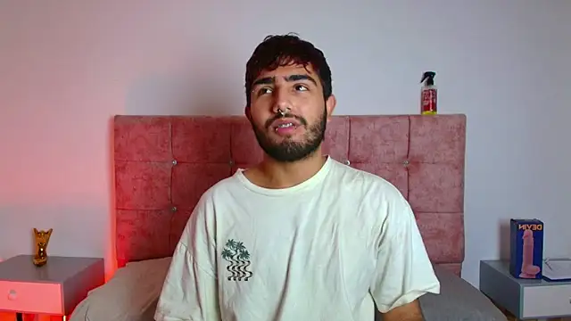 Ares Alpha online show from November 14, 7:01 pm