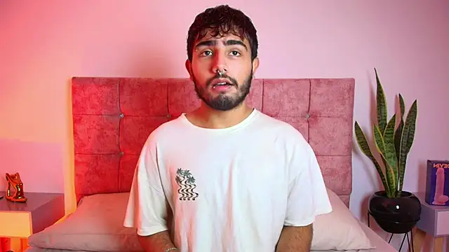 Ares Alpha online show from November 15, 6:15 pm