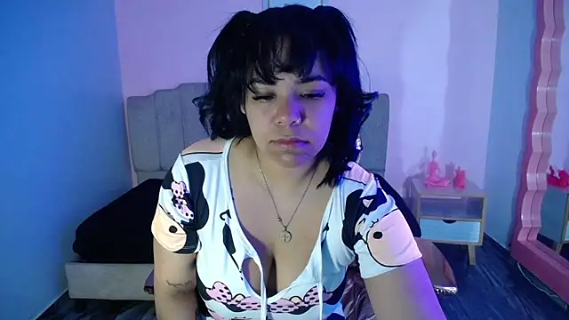 Vivi rosse ch online show from October 16, 3:29 am