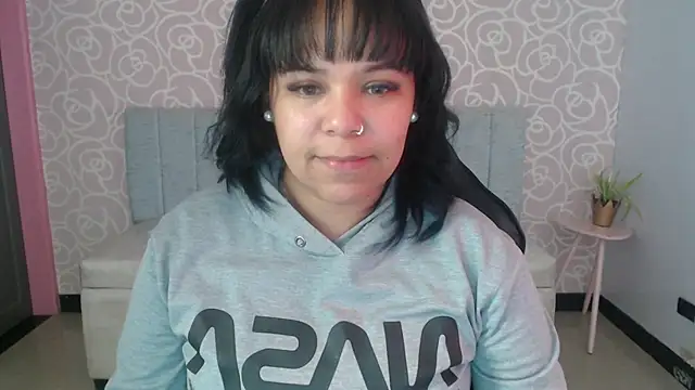 Vivi rosse ch online show from November 11, 3:28 am